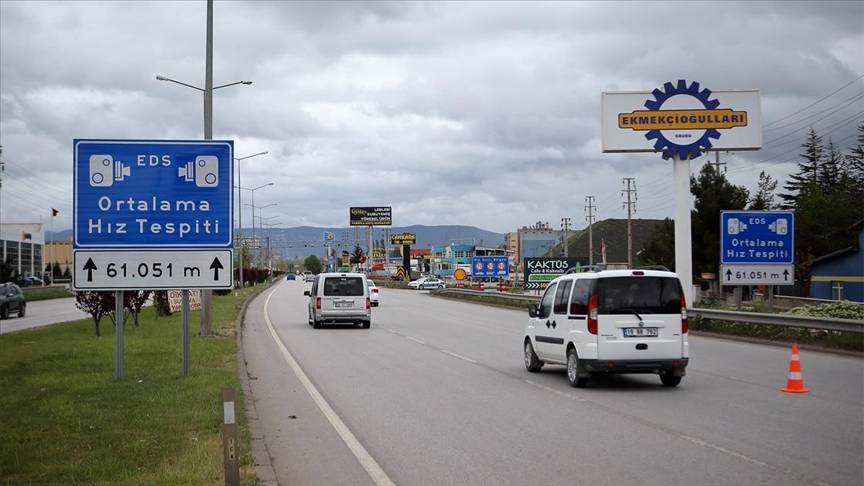 Resmi Gazete’de yayımlandı: Hız sınırları değişiyor, radar cezaları için yeni dönem 4